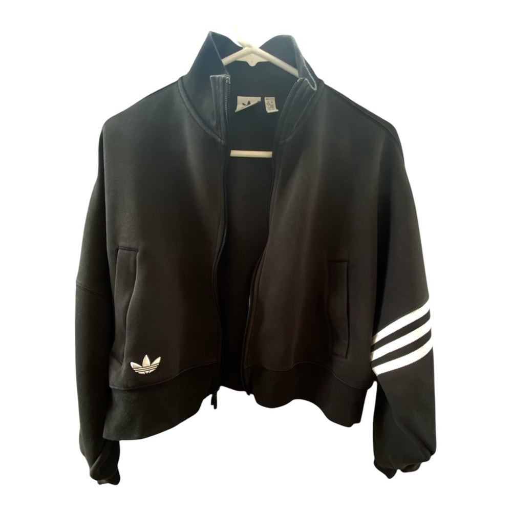 Adidas Originals Neuclassics Zippered track top/sweater in black (Size Medium)